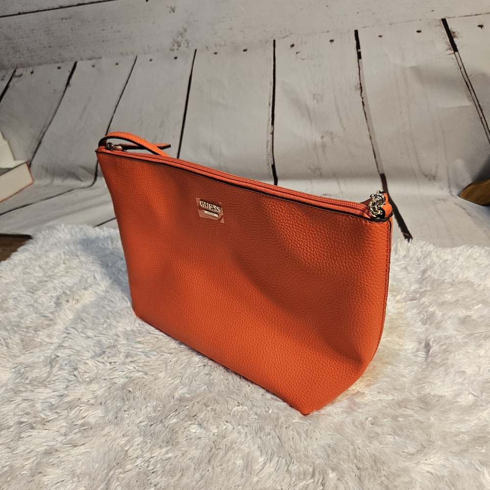 Guess Orange Faux‎ Leather Cosmetic Bag Travel Pouch Clutch